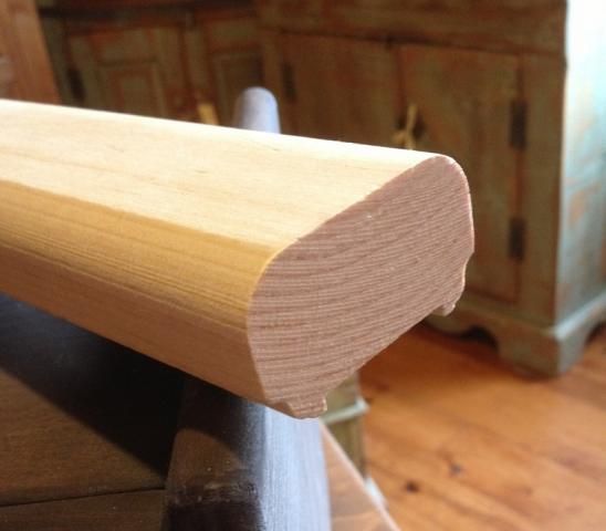Main courante Tradition.Wood hand rail. stairs main courante marcher escalier pin blanc noueux. whit pince stairs case lumber main courante