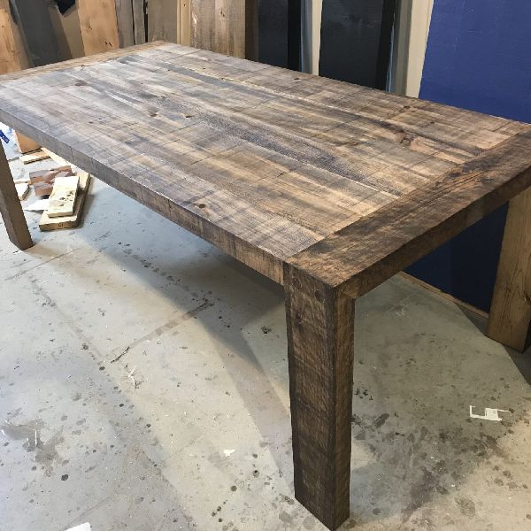 table industriel pin pine rustic rustique lumber wood custom made rough barn wood