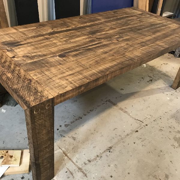 table industriel pin pine rustic rustique lumber wood custom made rough barn wood