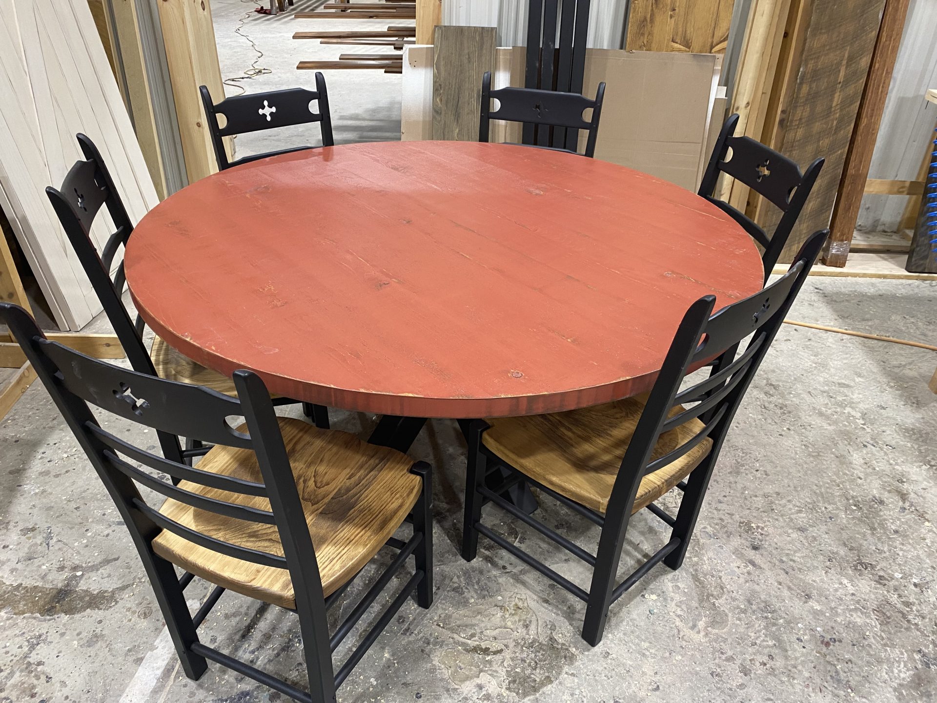 table industriel pin pine rustic rustique lumber wood custom made rough barn wood