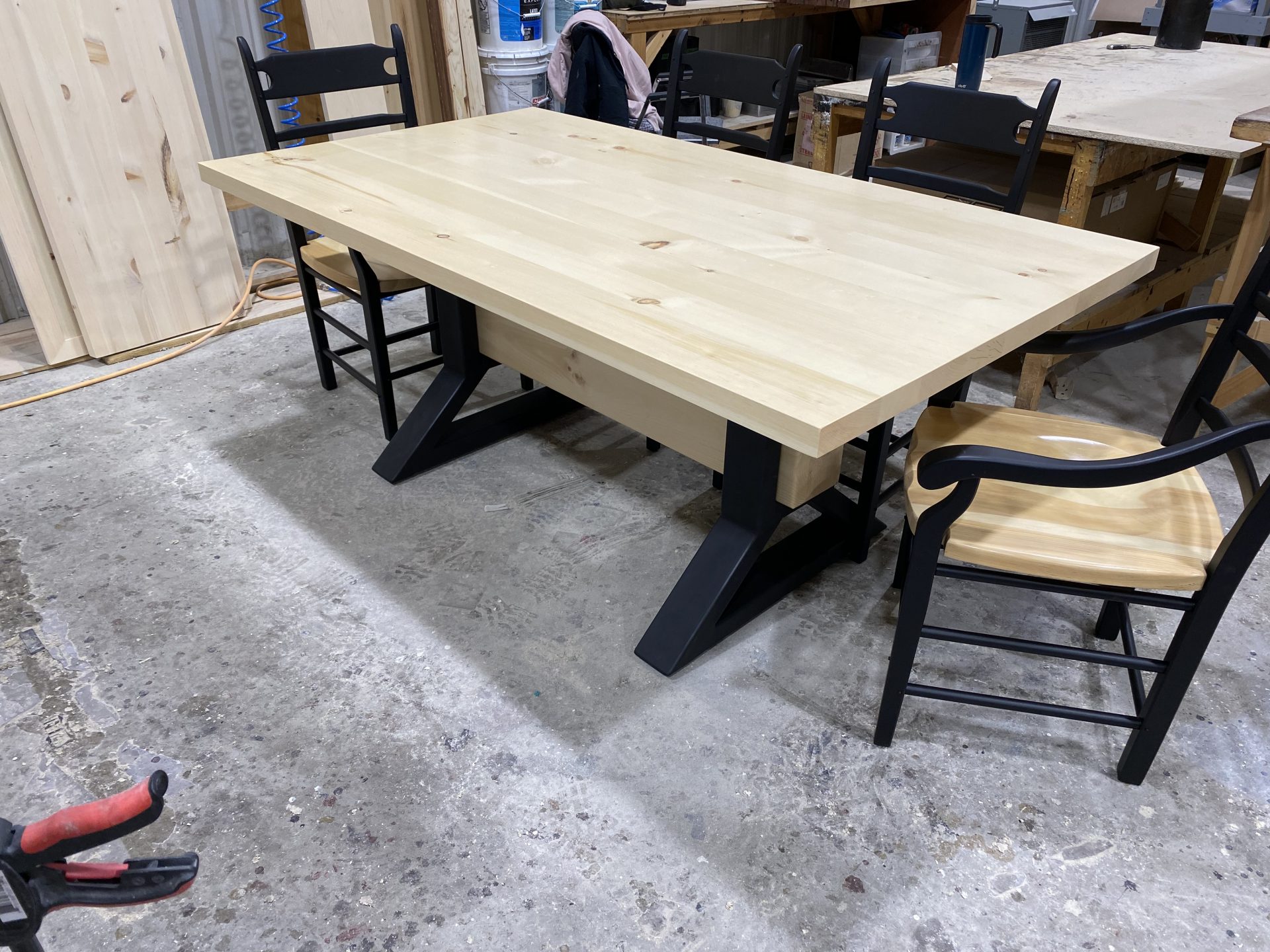 table industriel patte métal metal legs pin pine rustique antique industriel beam rough brut lumber solide best price custom made