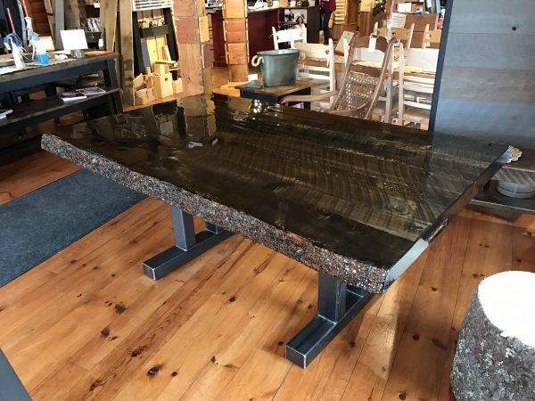 table live edge indusriel epoxy