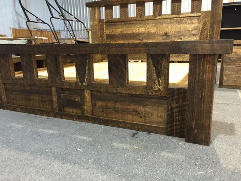 Bed rough cut Propin, the pine wood specialist