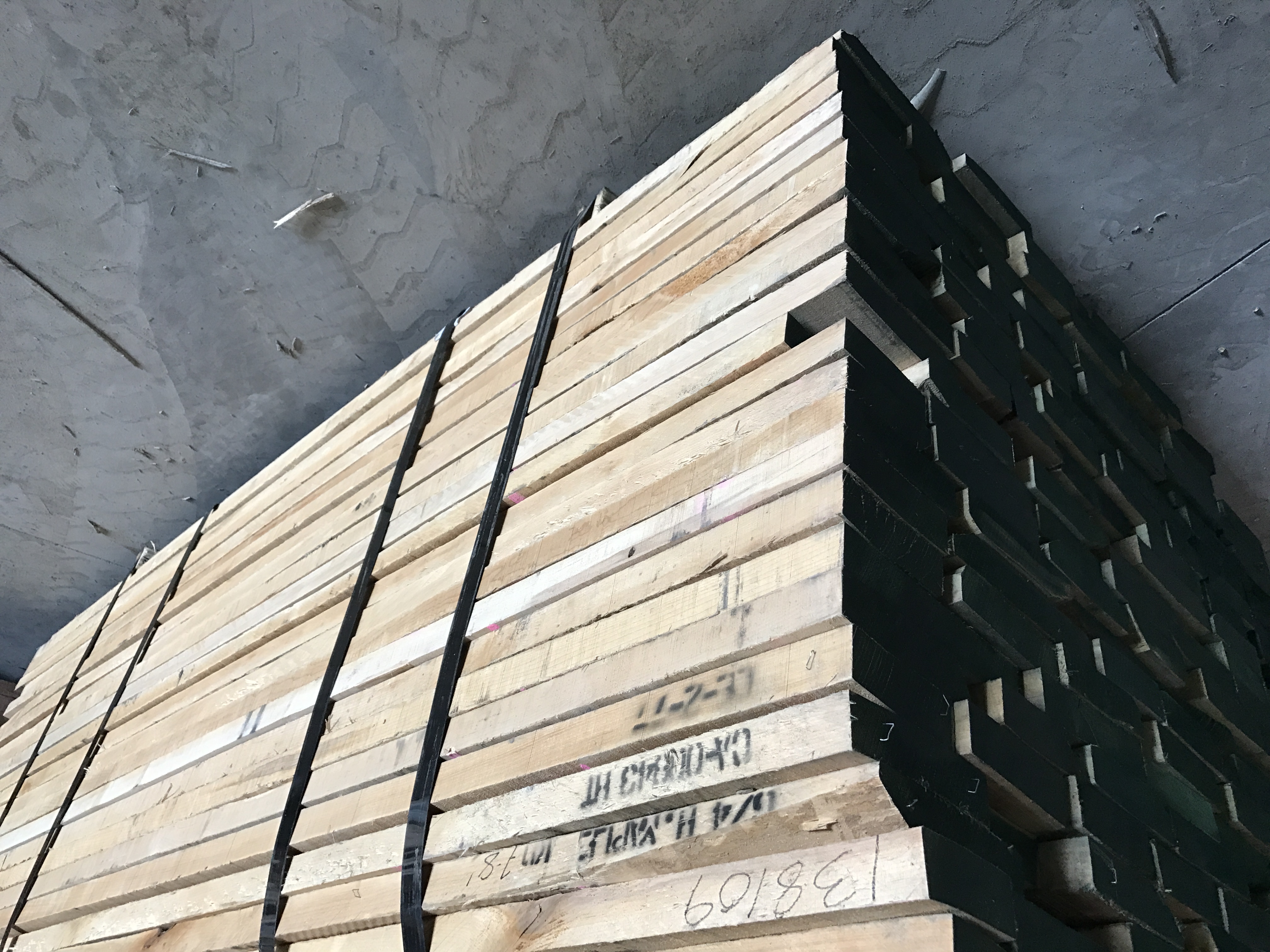 CHERRYWOOD rough kiln dried Propin, the pine wood specialist